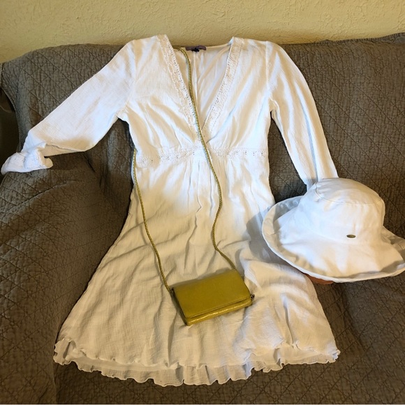 Pretty White Cotton Dress by Violet in Size Large - Picture 6 of 7